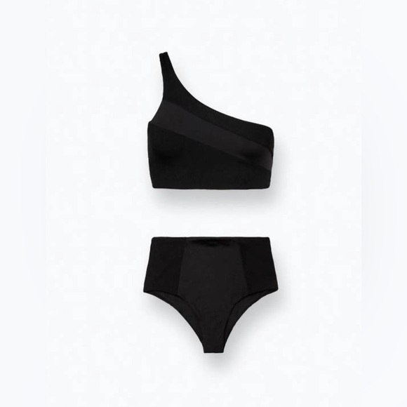 l*space ★ Black One Shoulder Jackie Bikini Set - Picture 14 of 16